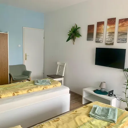 Aloe Apartman Sopron Exterior photo