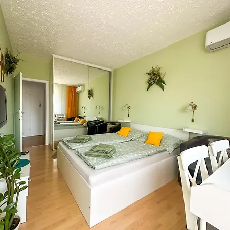 Aloe Apartman Sopron Exterior photo