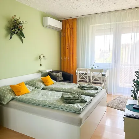 Aloe Apartman Sopron Exterior photo