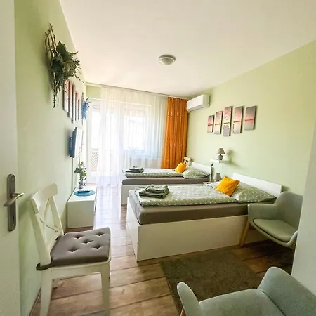 Aloe Apartman Sopron Exterior photo